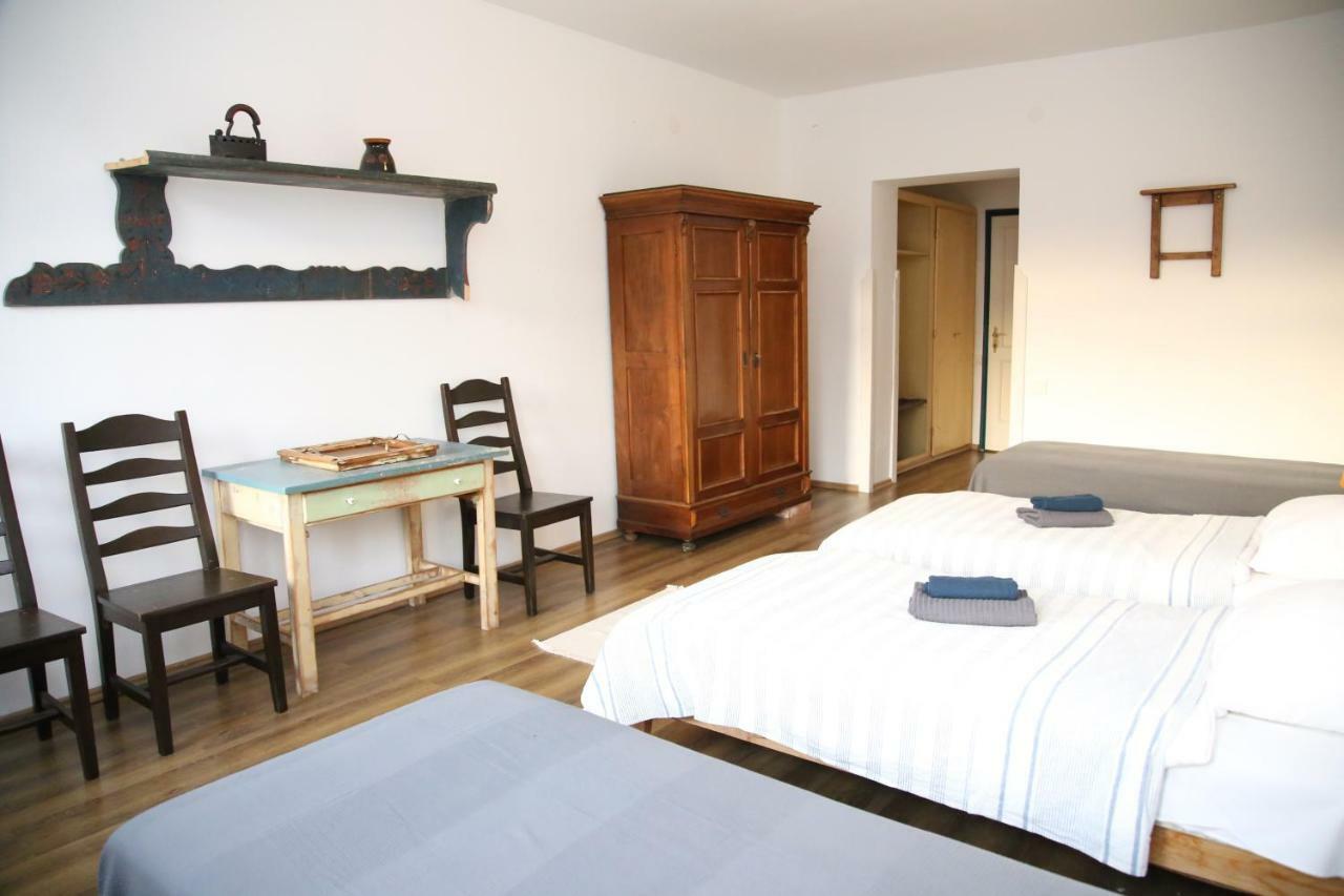 Pm Fogado Bed and Breakfast Nagymaros Esterno foto